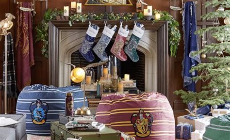 There's a new Harry Potter holiday home decor collection at Pottery ...