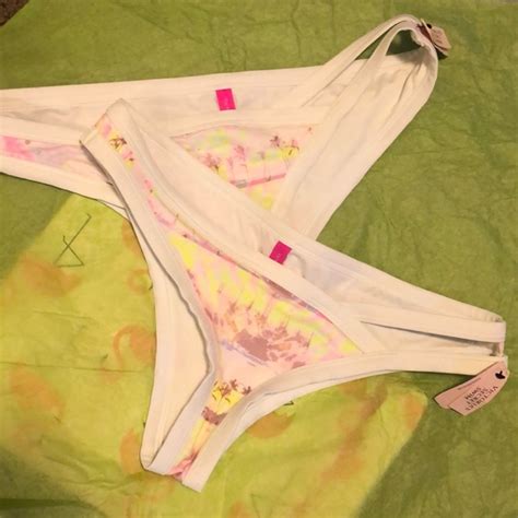 Victoria S Secret Swim Vs Cheeky Bikini Bottoms Nwt Poshmark