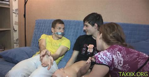 Boner Sucking Delights From Pretty Brunette Sweetie Lina