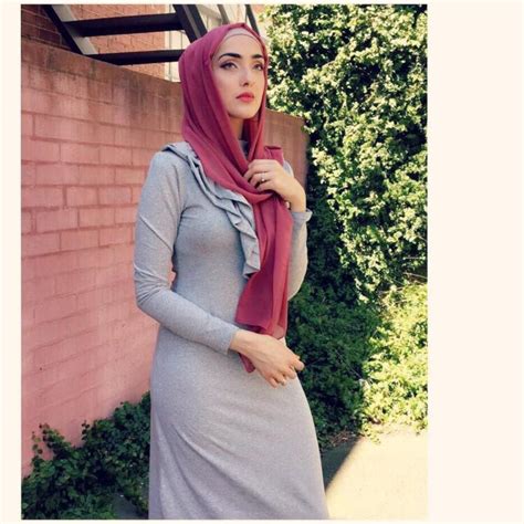 6 Hot Sexy Immy Maryam Bikini Pics