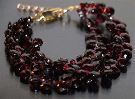 Гранат: что это за камень, особенности, применение