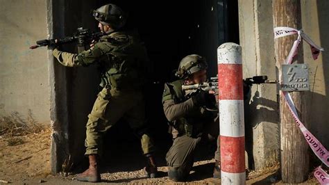 Idf Commandos In Training