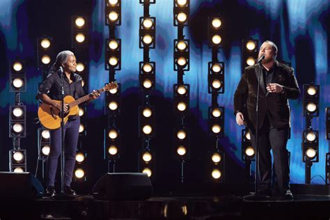 Tracy Chapman Joins Luke Combs On "Fast Car" At The Grammys: Watch