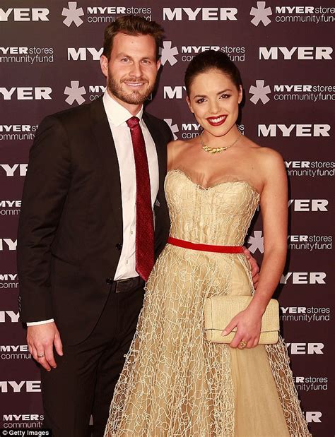 Olympia Valance Reveals She Got Her Bikini Body By Shunning Bread And