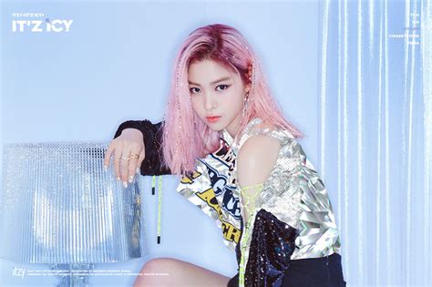 ITZY Itz Icy Ryujin Teaser Photos K Pop Database Dbkpop