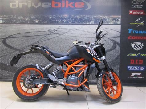 Купить б у KTM 390 Duke инжектор 6 передач в Москве чёрный naked bike 2016 года на Авто ру ID