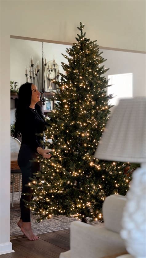 The Viral Lowe's Christmas Tree Everyone's Talking About – Krystle