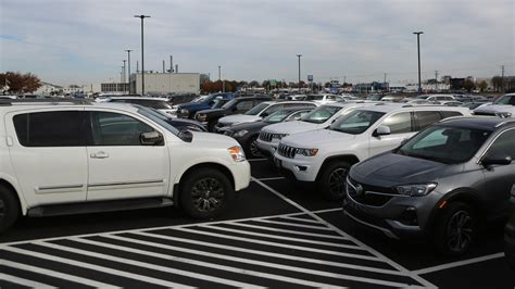 Where to park and drop off at the Wilmington Airport