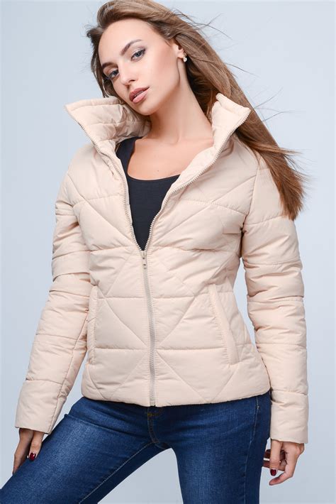 Женские демисезонные куртки