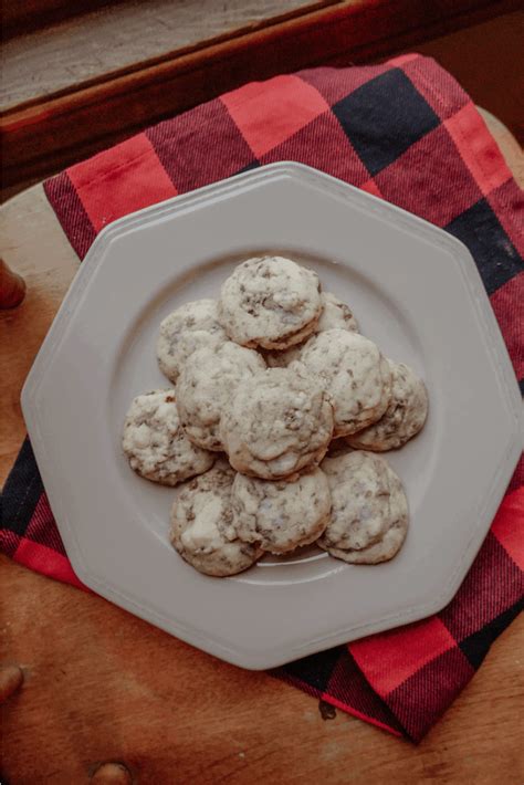 Beautiful Toblerone Shortbread Cookies That Have Become A Tradition - Emma