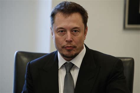 SpaceX CEO Elon Musk Sees 70% Chance He'll Go To Mars | Video ...