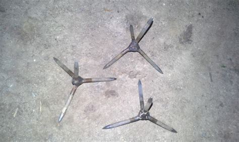 Колючки для прокола шин