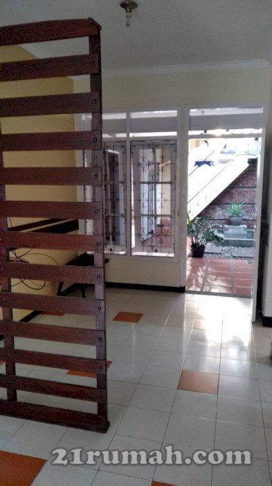 Dijual Rumah Di Jalan Taman Borobudur Soekarno Hatta Kota Malang