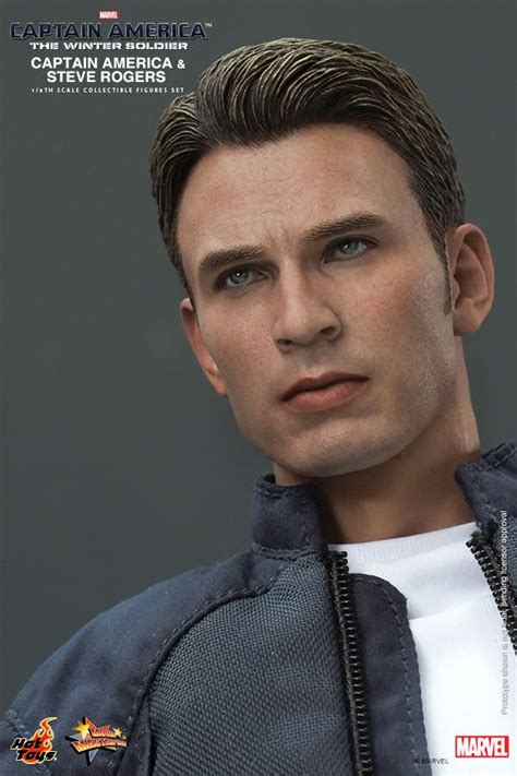 Hot Toys MMS Captain America TWS Captain America Steve Rogers Hot Toys Complete