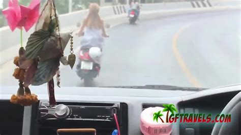 Couple Checks Into Their Room For Steamy First Day Vacation Sex