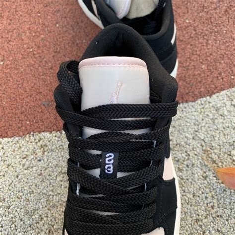 Wmns Air Jordan 1 Low Black Guava Ice