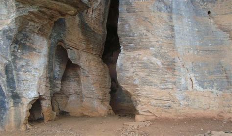 bhimbetka tourism  visit   cultural heritage site prabhasakshi