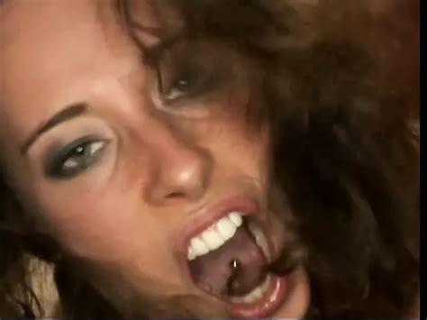 Free Crazy Bitch Porn Videos Xhamster