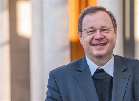 Le Benedizioni Gay Del Vescovo La Nuova Bussola Quotidiana