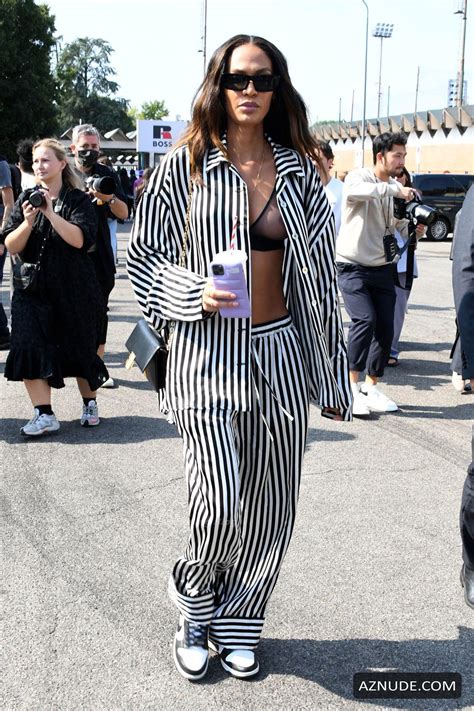 Joan Smalls Sexy Flashes Her Nude Tits During Milan Fashion Week In Milan Aznude