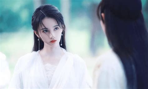 新版《神雕侠侣》选角，鞠婧祎曾演过小龙女，仙气飘飘惊艳众人感觉