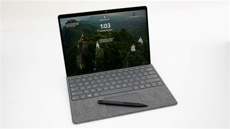 Microsoft Surface Pro 9 Model 2038 With Signature Keyboard And Slim