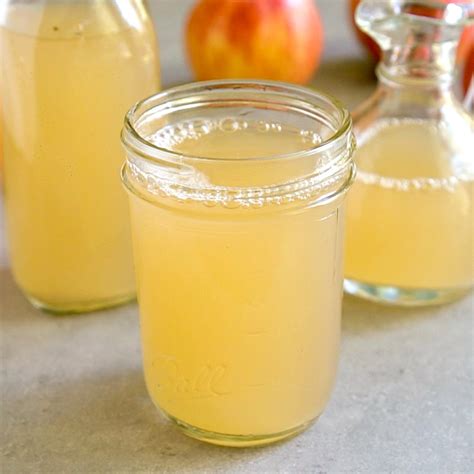 The Easiest Homemade Apple Cider Vinegar Recipe (2024)