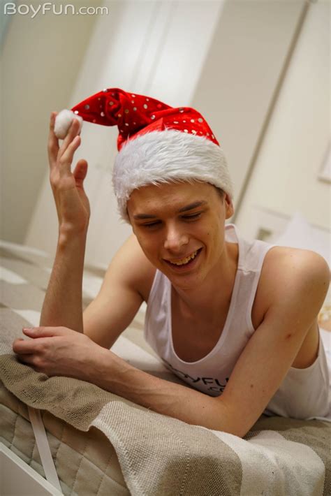 Boy Fun Performed By JARED CLOUD Nude XXX CoedCherry