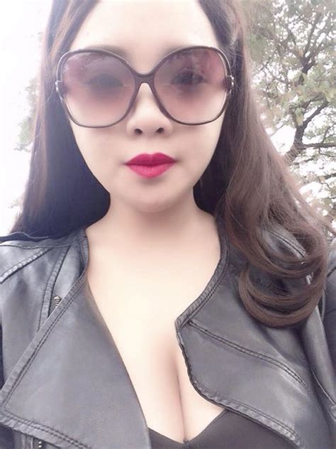 Cao Giang Nude Pics Page