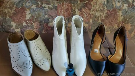 Missfeetstink Missthoastink Nude OnlyFans The Fappening Plus