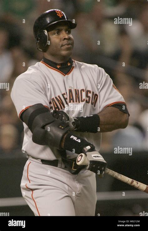 barry bonds hitting