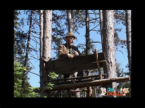 Viejo Cazador Se Folla A Jovencita En El Bosque Xvideos