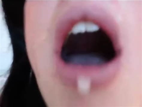 Amateur Tgirl Self Facial Collection