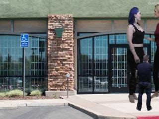 Step Mom And Step Daughter Kissing Growth Giantess Fetish Porn Video Giantess Porn Comics