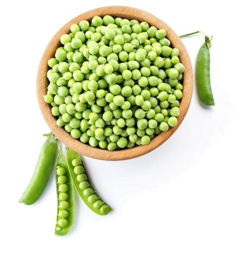 Premium Photo Fresh Green Peas In Bowl Isolated On White