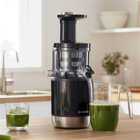 Slow juicer Bosch VitaExtract MESM731M Black | Coffee Friend