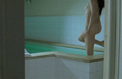 Naked Elsa Zylberstein In La Petite J Rusalem
