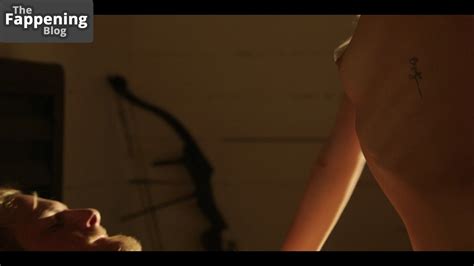 Kelli Berglund Nude Pics OnlyFans Leaked Nudes