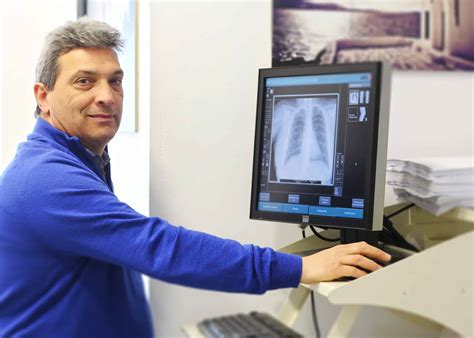 Orthopedic Surgeon - Orthopedic Surgeon, Dr George Tsekouras