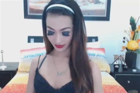 Small Tits Shemale With A Big Cock Xhamster