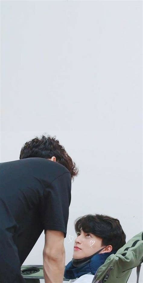 Pin By Thanhnnhann On Mewgulf Actors Cute Gay Couples Vibe