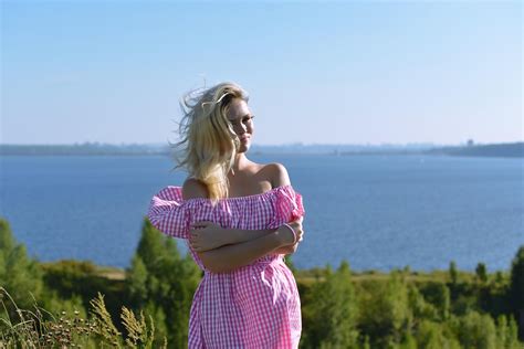 Summer Sunny Blonde In The Field Free Photo On Pixabay