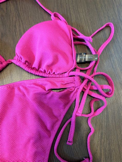Trendydoll Bikini Top Bottom Women S Fashion Swimwear Bikinis Swimsuits On Carousell