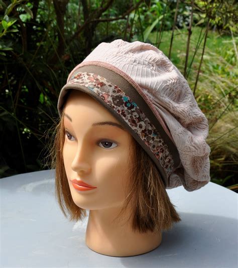 Bonnet bérêt chapeau en jersey rose nude et beige bord fleuri Etsy