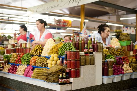 Dorogomilovsky Market | Shopping | Moscow