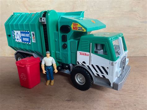 Tonka Mighty Motorized Garbage Truck, Hobbies & Toys, Toys & Games on ...