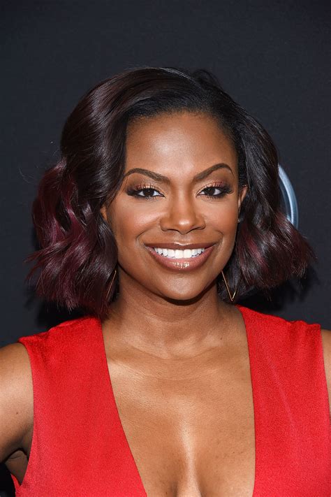 11 Celebrities Who Served Serious Wavy Bob Hair Envy | Essence | Wavy