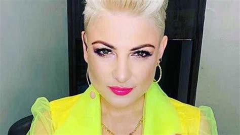 Magda Naro Na Pokaza A Si W Bikini Polecia A Krytyka Ale Fani Stan Li Za Ni Murem