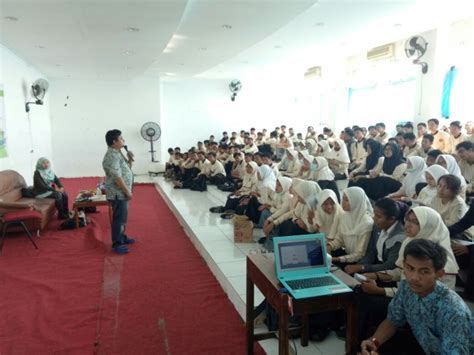 Smk Letris Indonesia 2 Bekali Siswa Masuk Dunia Kerja Serpong Update