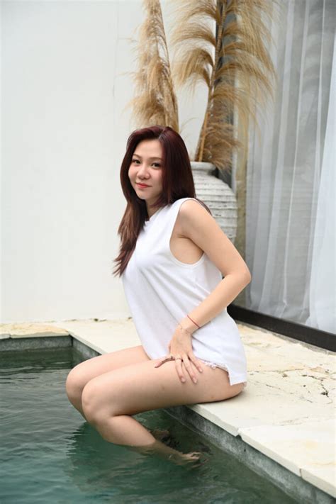 Instagram Asian Indonesian Jenadammaya Nude Photo 58 Thefappening2015